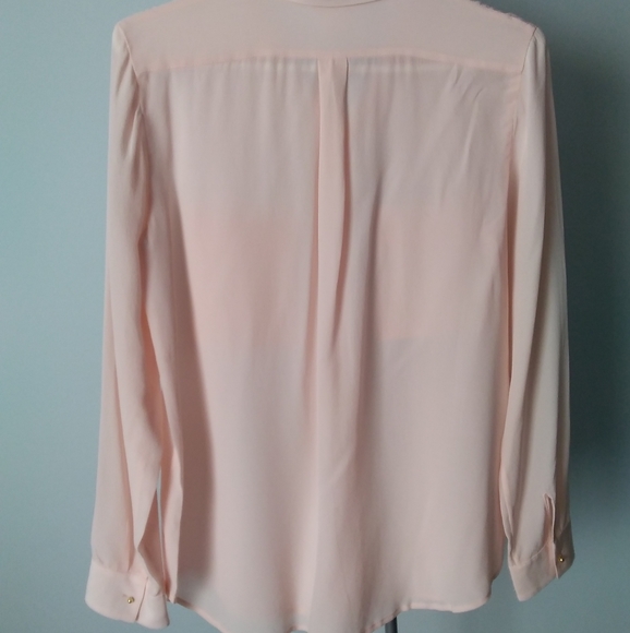 CLUB MONACO 💯%Silk Blouse - Picture 4 of 14